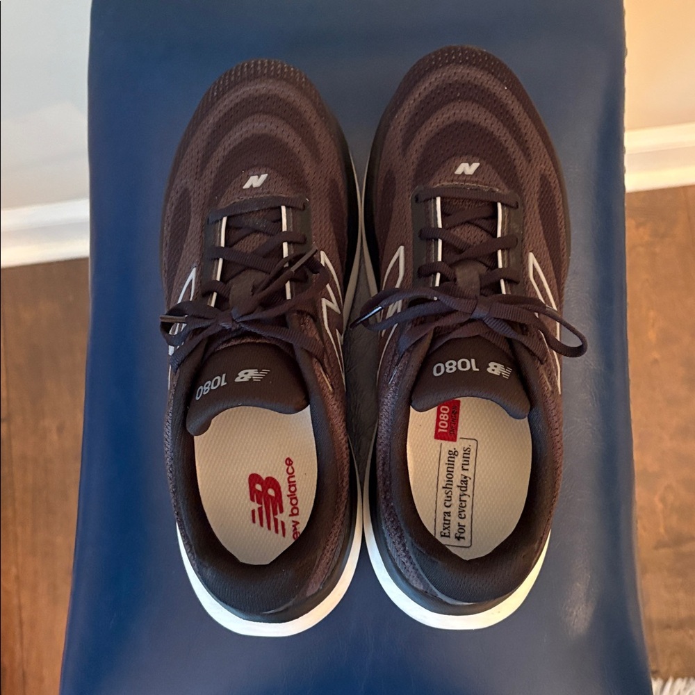 New Balance 1080 v15, size 9 - Picture 6 of 12